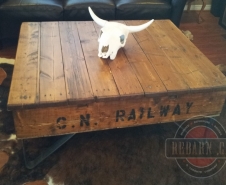 C.N.Railway-Industrial-Pallet-Table